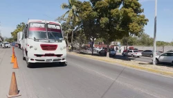 30 pesos el “trueno” por cada minuto de retraso por los choferes del transporte