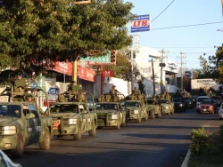 Siguen llegando elementos del ejército