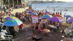 Sin incidentes mayores en las playas de Mazatlán en lo que va de este domingo