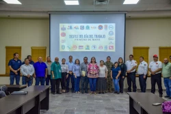 Realizan primera reunión informativa del desfile por el Dìa del Trabajo