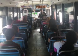 Implementa la Municipal operativo de proximidad social en camiones suburbanos