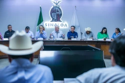 Gobernador Rocha y productores acuerdan trabajar en unidad, y buscar  7 mil pesos por tonelada de maíz y 8 mil para el trigo