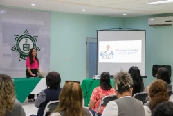 Capacitan a personal administrativo de la SSPM en técnicas motivacionales