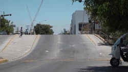 La construcción de 2 puentes a desnivel en Mazatlán, ayudará al descongestionar el tráfico vial: Alcalde