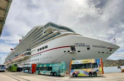 Arriba a Mazatlán crucero con 4 mil 337 pasajeros