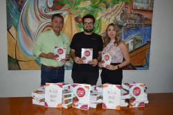 GPO apoya con la impresión del libro "coloreando Ahome"