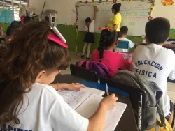 ¡Último día para inscribirse en el programa de uniformes y útiles escolares!