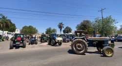¡Se van! Productores agrícolas del centro se retiran de PEMEX