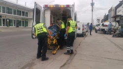 Un trabajador de la construcción cae desde 4 metros de altura
