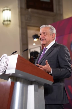 AMLO refrenda confianza en el actuar de Gobernador de Sonora