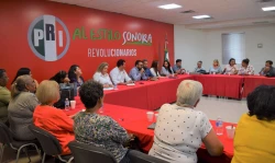 Refuerza PRI Sonora vínculos con líderes de colonias de Hermosillo