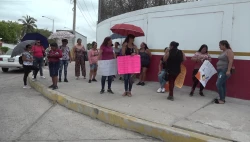 Madres de familia piden al Gobernador de Sinaloa apoyo para subestación en secundaria de El Castillo en Mazatlán