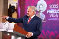 Felicita AMLO a la población que salió a votar