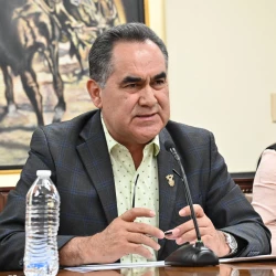 Vergonzoso, deshonesto e ilegal el uso de las instituciones del Estado para la persecución política, advierte el Rector de la UAS, Jesús Madueña