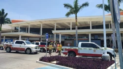 Alrededor de 2 mil 500 personas fueron evacuadas por incendio en plaza comercial de Mazatlán