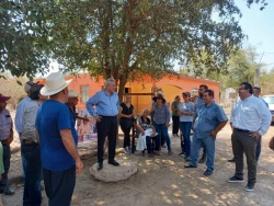 Se invierten  27.5 mdp en pavimentar camino  Ciénega de Casal- Mazate de los López