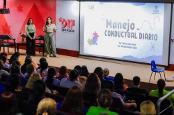DIF Sinaloa brinda capacitación sobre el trastorno de espectro autista