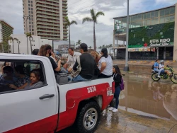 Lluvias de éste lunes en Mazatlán, alcanzaron 30 milímetros: Protección Civil