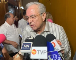 Rocha Moya hace un llamado a su gabinete de trabajo