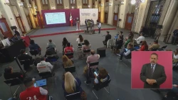 AMLO acusa a medios de comunicación de una guerra sucia