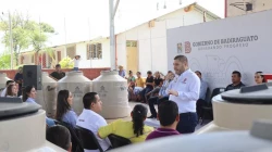 Familias de la sierra de Soyatita son beneficiadas con tinacos
