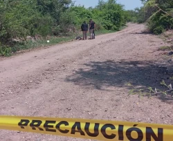 Con impactos de arma de fuego hallan a hombre asesinado cerca de El Mojolo