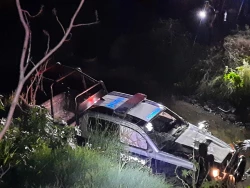 Cinco agentes de la SSPyTM de Culiacán heridos tras volcarse durante persecución en Ayuné