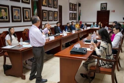 Realizan taller "Qué es el Cabildo y Cómo Funciona", a jóvenes en Culiacán