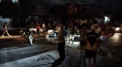 ¡Más de 24 horas sin luz! Vecinos de la ampliación Lico Velarde bloquean avenida Rigodanza