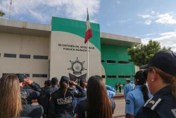Promueve valores y unidad la SSPM con lunes cívico