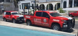 Muere mujer en Mazatlán  tras ingresar al mar después de haber comido