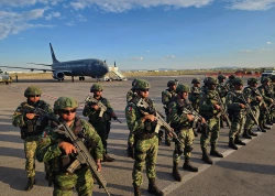 Fuerzas especiales mexicanas llegan a Ciudad Juárez para combatir ola de violencia