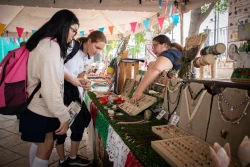Culiacanenses disfrutan una edición más de la “Expo Tejiendo Sueños”