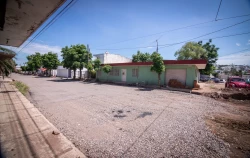Juan de Dios Gámez supervisa 10 obras de pavimentación en colonias