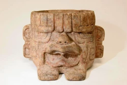 México repatria desde California una colección de mil 294 piezas arqueológicas precolombinas