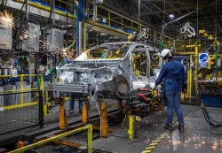 Huelga en la industria automotriz afectará a México