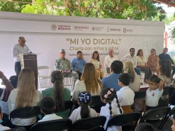 Buscan prevenir el peligro con “Mi yo digital” en Sinaloa