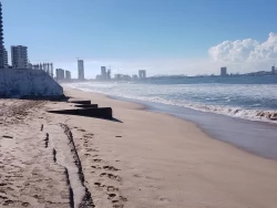 ¡Ya se permite el acceso a bañistas en playas de Mazatlán!