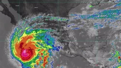 Huracán "Norma" trae dirección a Sinaloa
