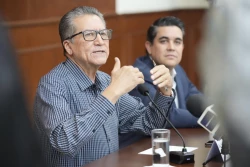 Tras bloqueo   de trabajadores de la UAS se cancela informe de Rocha