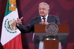 Pide AMLO que no le pregunten por Claudia