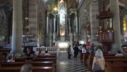 Fieles celebran el Día de la Virgen en Catedral de Mazatlán