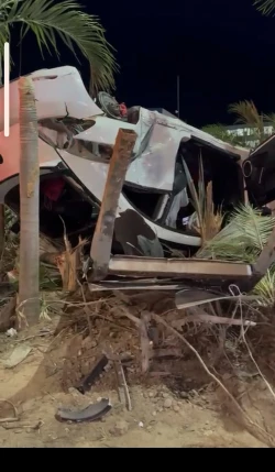 Volcadura de automóvil en zona de Cerritos deja cinco jóvenes lesionados