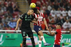 Chivas empata con gol de Sinaloense