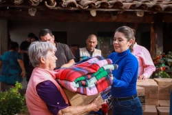 DIF Bienestar Culiacán realiza entrega de apoyos