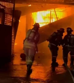 Se incendian bodegas en la colonia Centro de Mazatlán