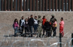 Activistas en México condenan agresión de Guardia Nacional de Texas contra periodistas
