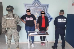 Detienen a dos mujeres por robo a comercio en Ciudad Obregón