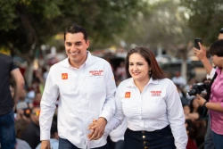Arremeten Célida López y Froylán Gámez contra Lilly Téllez y Manlio Beltrones en Cajeme