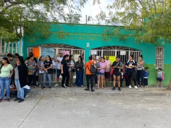 Se manifiestan en el Jardín de niños Francisco Gabilondo Soler para exigir intendente en el plantel